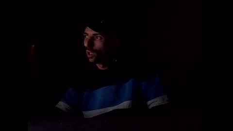 Raised in 90s online show from December 2025 02:29:01 AM