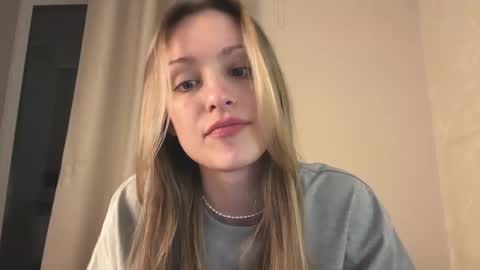 Lisa online show from February 2025 12:06:02 PM