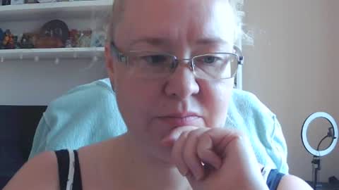 Snapshot of fialkaxl chatting on August 2026 03:27:02 AM fialkaxl online show from August 2026 03:27:02 AM