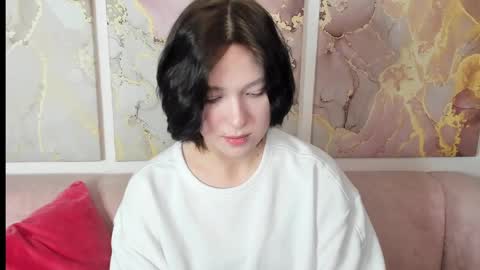 fiamoory online show from April 2026 01:42:02 AM