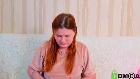 Snapshot of fiery_foxy chatting on May 2026 04:07:02 AM Mabel online show from May 2026 04:07:02 AM