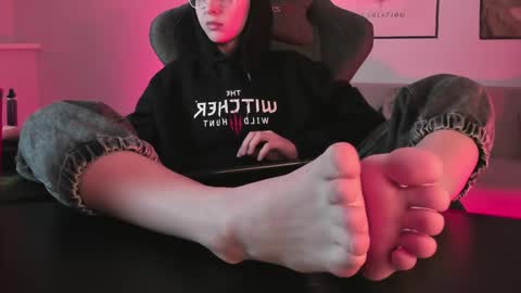 cap and Lana  online show from March 2025 02:26:01 AM