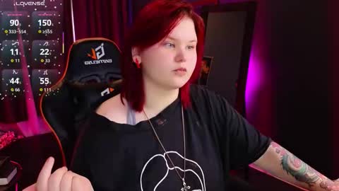 - online show from November 2025 03:45:02 PM