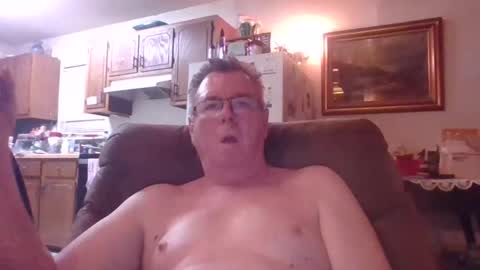 Snapshot of finderfiner chatting on April 2026 03:59:01 AM finderfiner online show from April 2026 03:59:01 AM