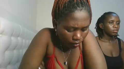 melanie online show from October 2025 12:45:02 PM