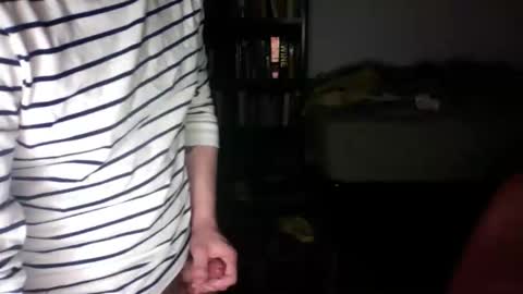 Snapshot of fingersnakes chatting on March 2026 03:10:01 AM fingersnakes online show from March 2026 03:10:01 AM