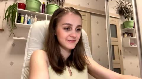 Snapshot of fionapiccard chatting on November 2025 01:21:02 PM Keite wanna play Meow online show from November 2025 01:21:02 PM