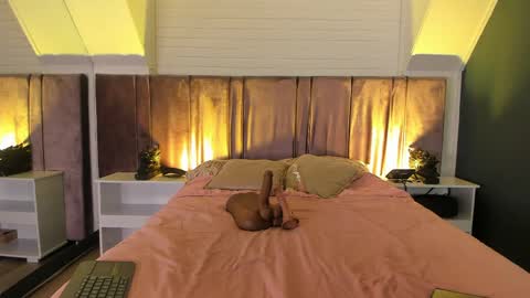 Fiorela online show from April 2026 11:39:02 AM