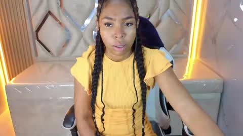 Snapshot of fioret_tx chatting on June 2026 12:29:01 PM Online 800 to 1400 online show from June 2026 12:29:01 PM