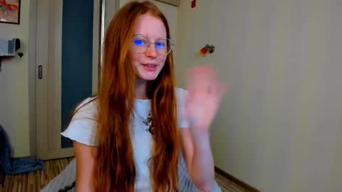 Snapshot of fire_luna chatting on September 2025 06:18:01 AM fire_luna online show from September 2025 06:18:01 AM