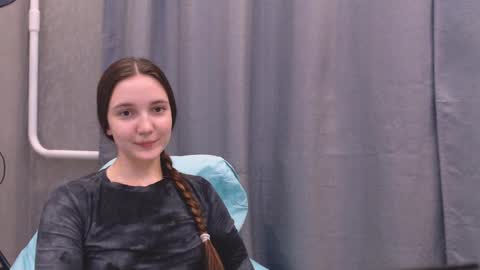 fireflies_fly_ online show from January 2025 07:41:02 PM