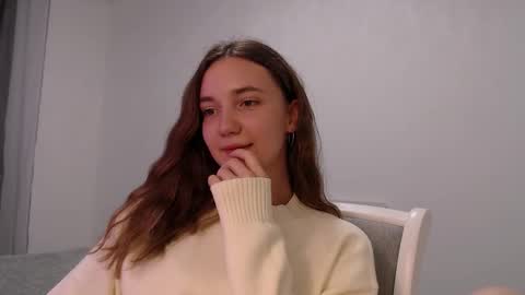 fireflies_fly_ online show from September 2025 07:49:02 PM