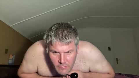 Snapshot of fistme33 chatting on October 2025 05:45:02 PM fistme33 online show from October 2025 05:45:02 PM