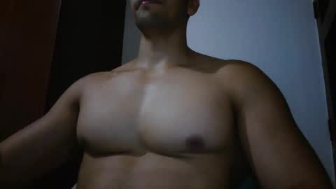 fitchestabs_69 online show from May 2026 07:01:02 PM
