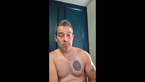 FitDaddy online show from April 2026 09:45:02 PM