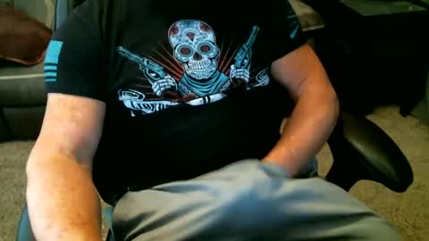 fitguy40 online show from January 2025 09:44:02 PM