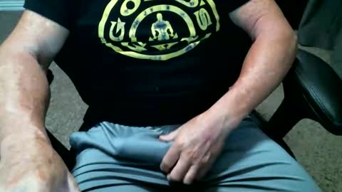 Snapshot of fitguy40 chatting on May 2026 03:13:01 AM fitguy40 online show from May 2026 03:13:01 AM