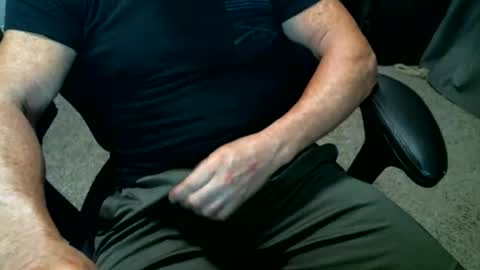 Snapshot of fitguy40 chatting on May 2026 03:00:01 AM fitguy40 online show from May 2026 03:00:01 AM