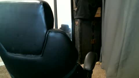 Snapshot of fitguy40 chatting on June 2026 09:20:01 PM fitguy40 online show from June 2026 09:20:01 PM