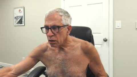 Jon online show from June 2026 07:38:02 PM