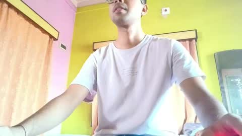 Snapshot of fizz_04_fun chatting on May 2026 04:29:02 AM Ur BoyToy online show from May 2026 04:29:02 AM