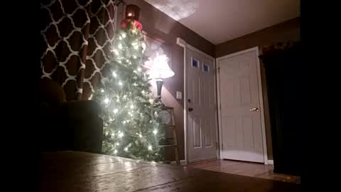 Nate online show from December 2025 04:17:01 AM