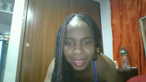 flacahot33 online show from April 2026 10:27:01 PM