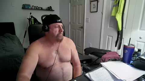 Snapshot of flaguy3233 chatting on February 2025 04:05:01 AM Florida guy online show from February 2025 04:05:01 AM