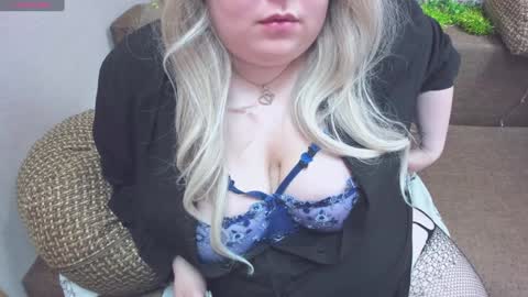 Gabrielle online show from January 2025 02:04:01 PM