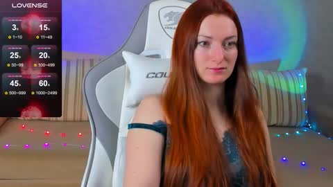 Yana online show from November 2025 01:40:02 AM