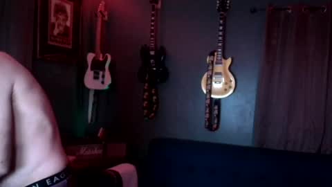 Snapshot of flanneldong chatting on October 2025 11:10:02 AM Flannel Dong online show from October 2025 11:10:02 AM