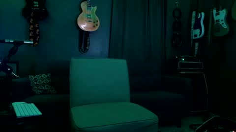 Snapshot of flanneldong chatting on October 2025 02:27:02 PM Flannel Dong online show from October 2025 02:27:02 PM