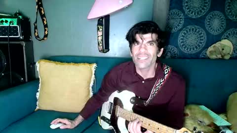 Snapshot of flanneldong chatting on November 2025 01:25:02 PM Flannel Dong online show from November 2025 01:25:02 PM