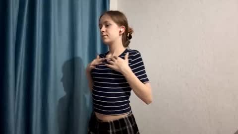 Emma online show from March 2026 07:21:02 PM