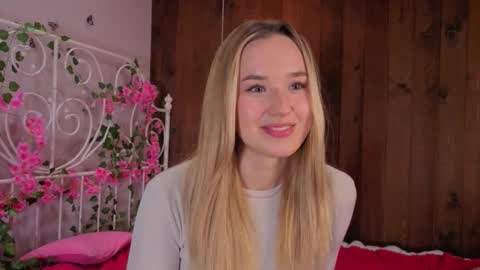 Snapshot of fletahargenrader chatting on November 2025 01:32:01 PM Amina online show from November 2025 01:32:01 PM