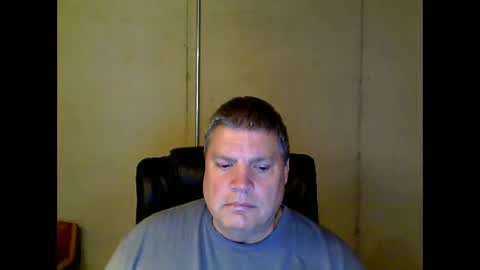 Snapshot of fletch32 chatting on January 2025 06:54:02 PM jd online show from January 2025 06:54:02 PM
