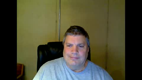 Snapshot of fletch32 chatting on January 2025 08:23:02 PM jd online show from January 2025 08:23:02 PM