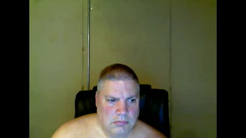 Snapshot of fletch32 chatting on February 2025 02:03:02 AM jd online show from February 2025 02:03:02 AM