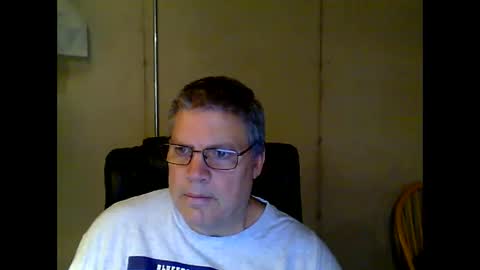 Snapshot of fletch32 chatting on April 2026 06:45:01 PM jd online show from April 2026 06:45:01 PM