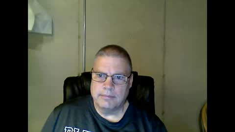 Snapshot of fletch32 chatting on May 2026 03:06:02 PM jd online show from May 2026 03:06:02 PM