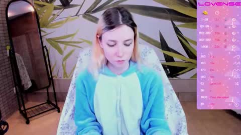 FlexiMona online show from December 2025 09:58:01 AM