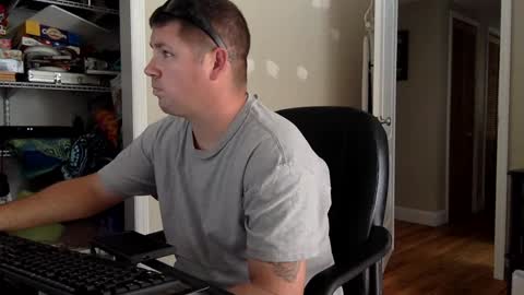 FL guy online show from February 2025 07:31:02 PM