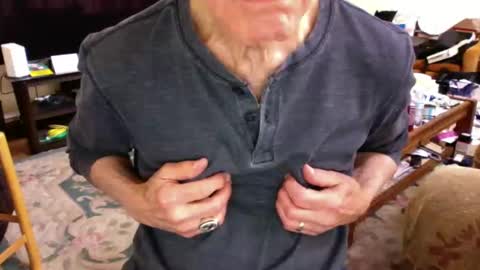 flip4u online show from October 2025 10:29:02 PM