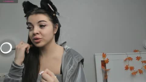 Snapshot of flirtbubble chatting on December 2025 06:18:01 AM Doloras online show from December 2025 06:18:01 AM