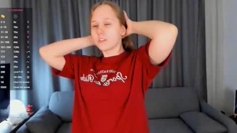 Doloras online show from February 2026 08:36:01 PM