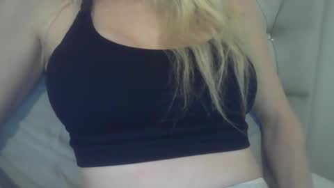 Snapshot of flirtybabe26 chatting on October 2025 12:21:02 AM flirtybabe26 online show from October 2025 12:21:02 AM