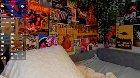 Emely  online show from March 2025 11:37:01 PM