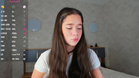 Emely  online show from June 2026 04:04:02 AM