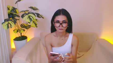 Snapshot of flirtymarga chatting on May 2026 05:28:01 PM Marga online show from May 2026 05:28:01 PM