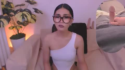 Snapshot of flirtymarga chatting on June 2026 05:13:02 PM Marga online show from June 2026 05:13:02 PM